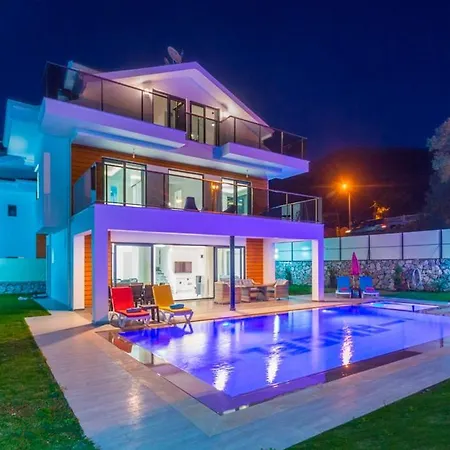 Sherbella פאטהיה