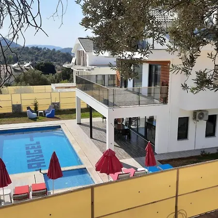 Villa Sherbella *